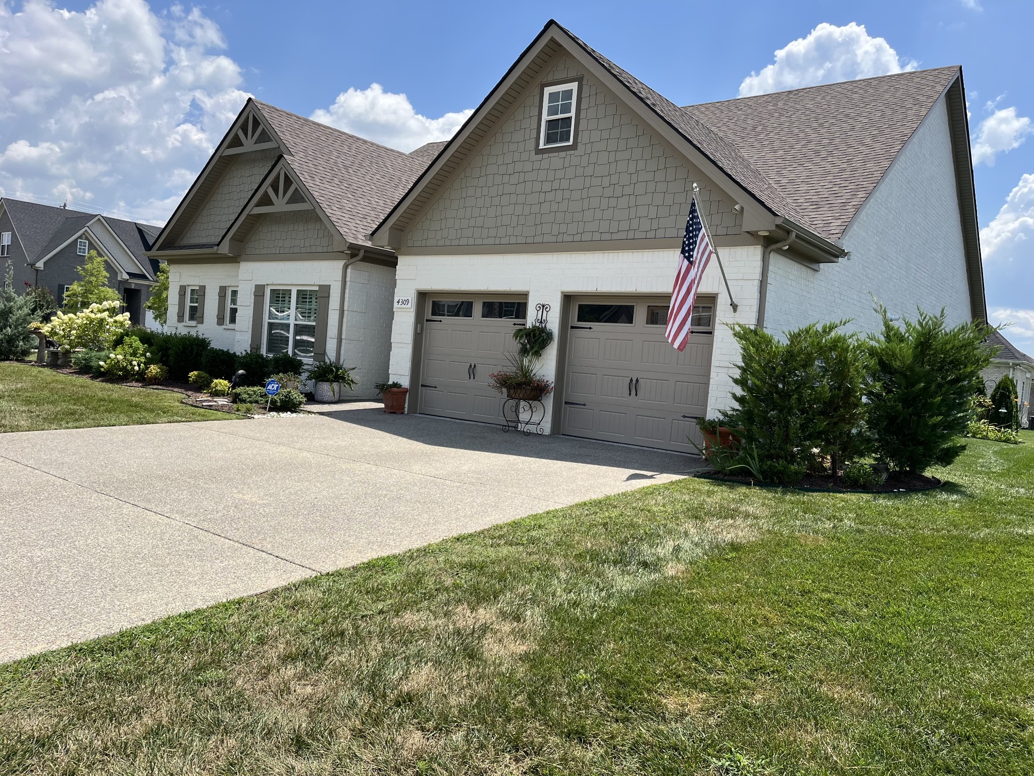 4309 Attleboro Dr