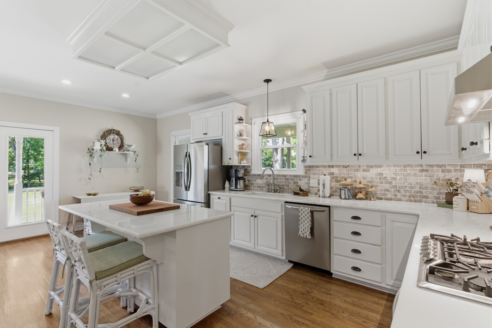 1005 Saint Blaise Trl