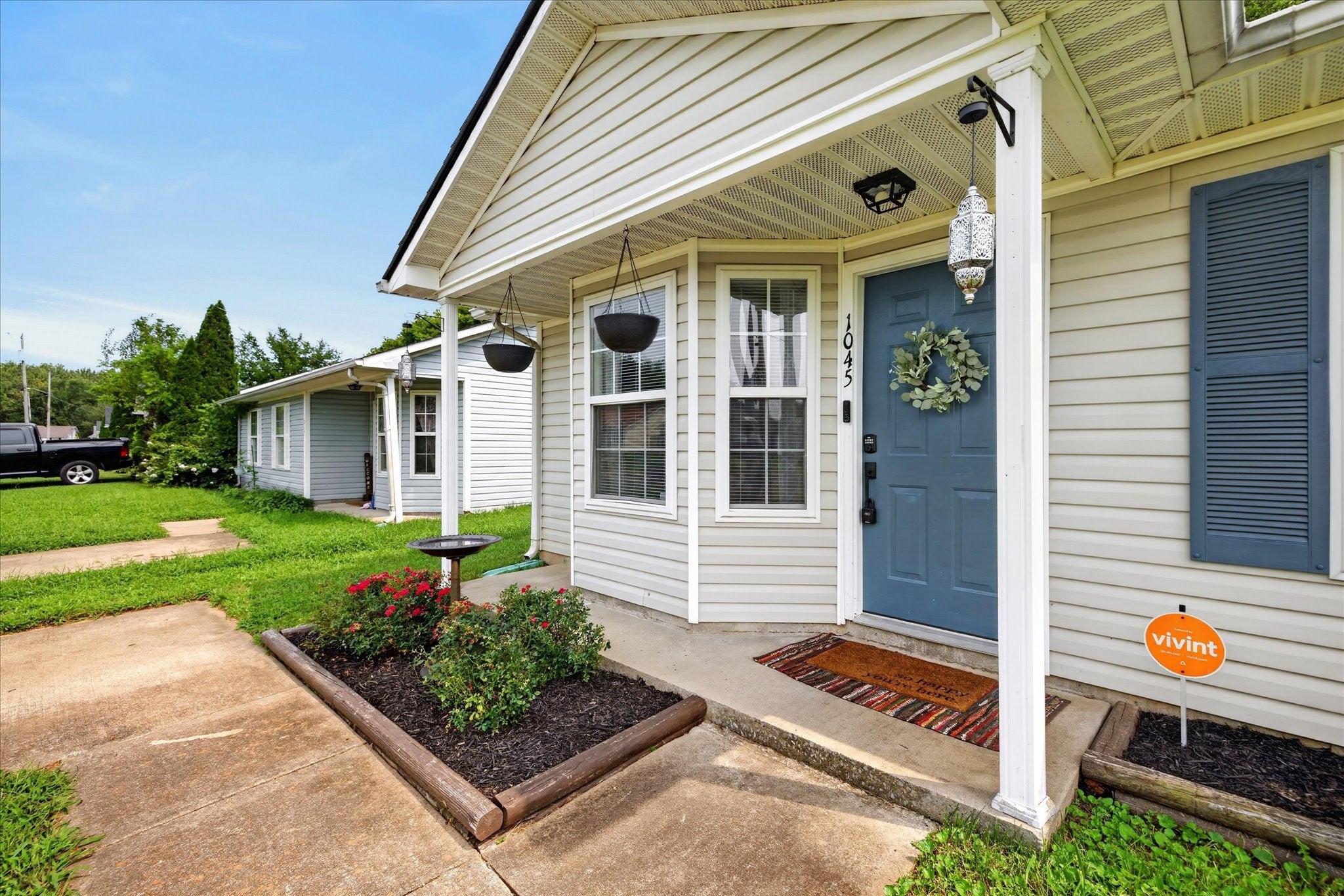 1045 Shadow Ridge Ave
