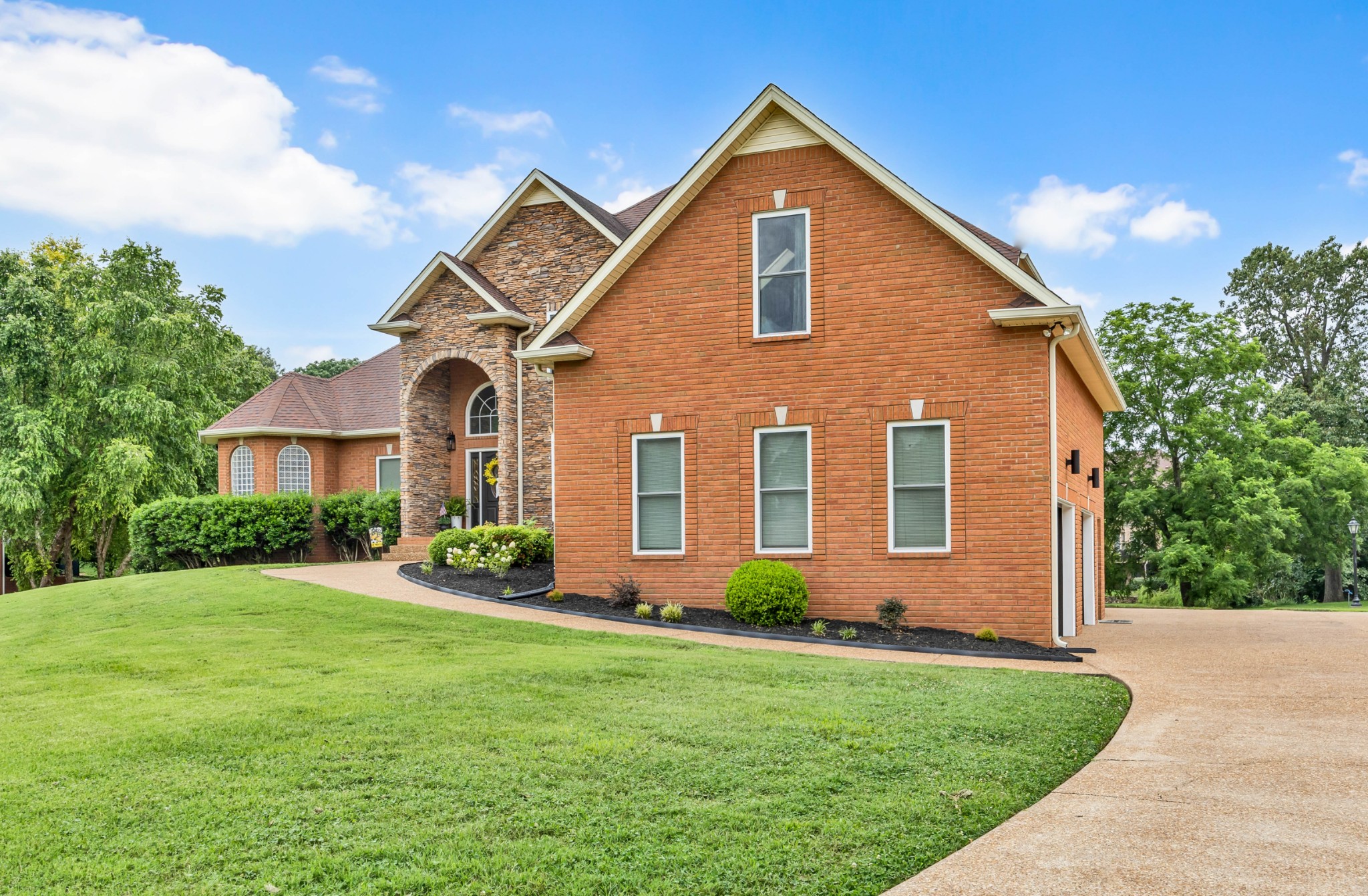 421 Treemont Dr