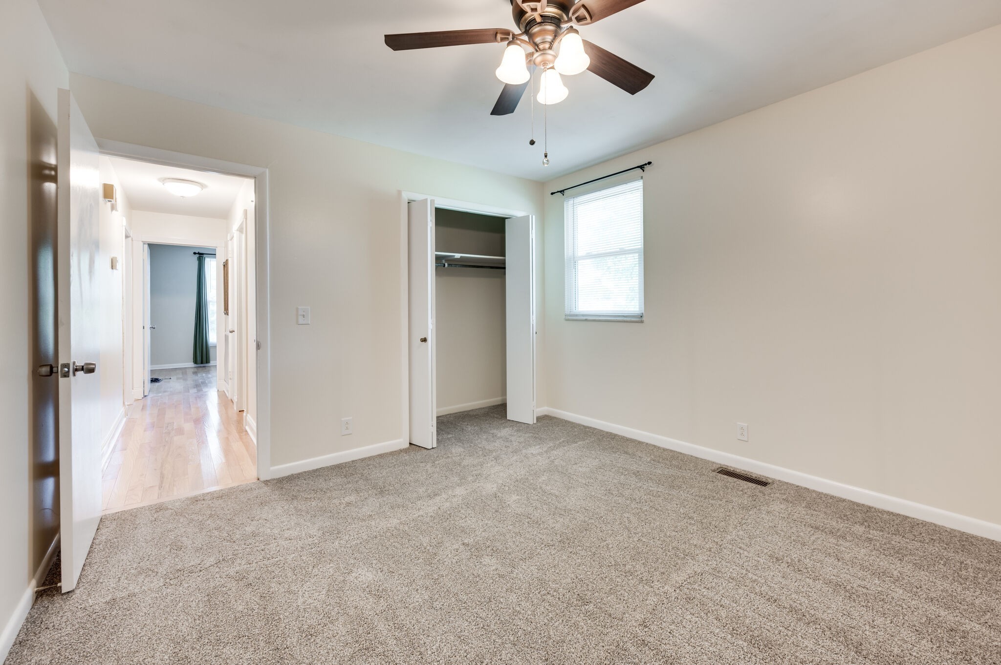 Nashville, Tennessee 37217, United States, 3 Bedrooms Bedrooms, ,2 BathroomsBathrooms,Residential,Pending,81603