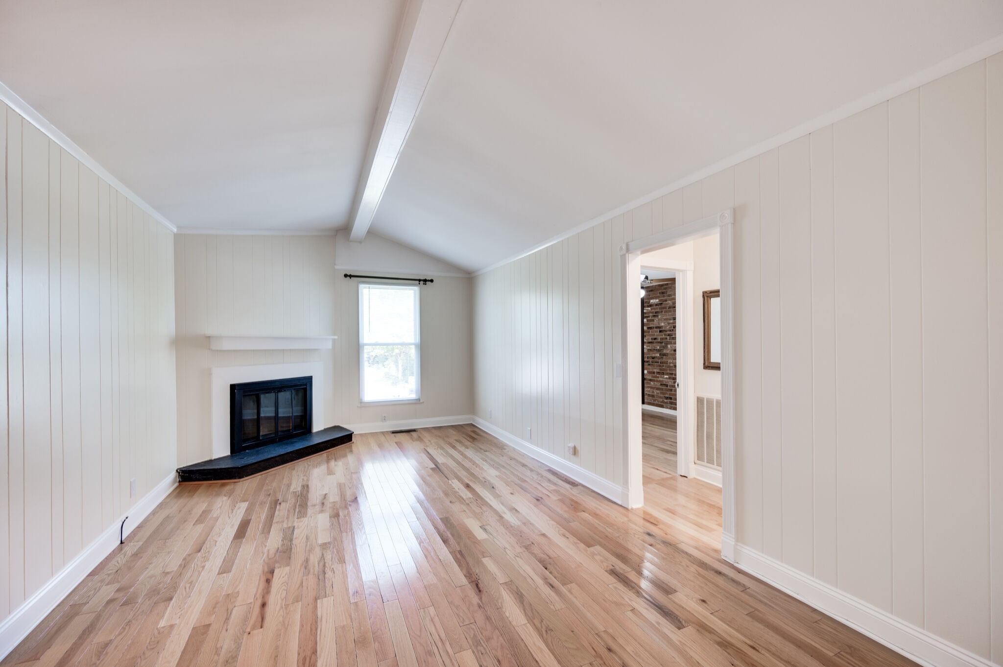 Nashville, Tennessee 37217, United States, 3 Bedrooms Bedrooms, ,2 BathroomsBathrooms,Residential,Pending,81603