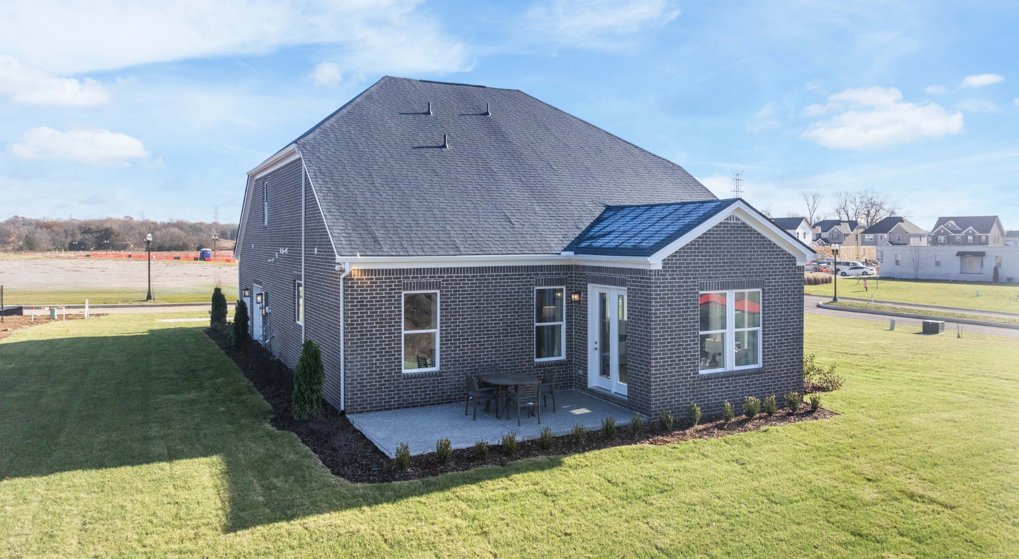 2521 Kingston Court