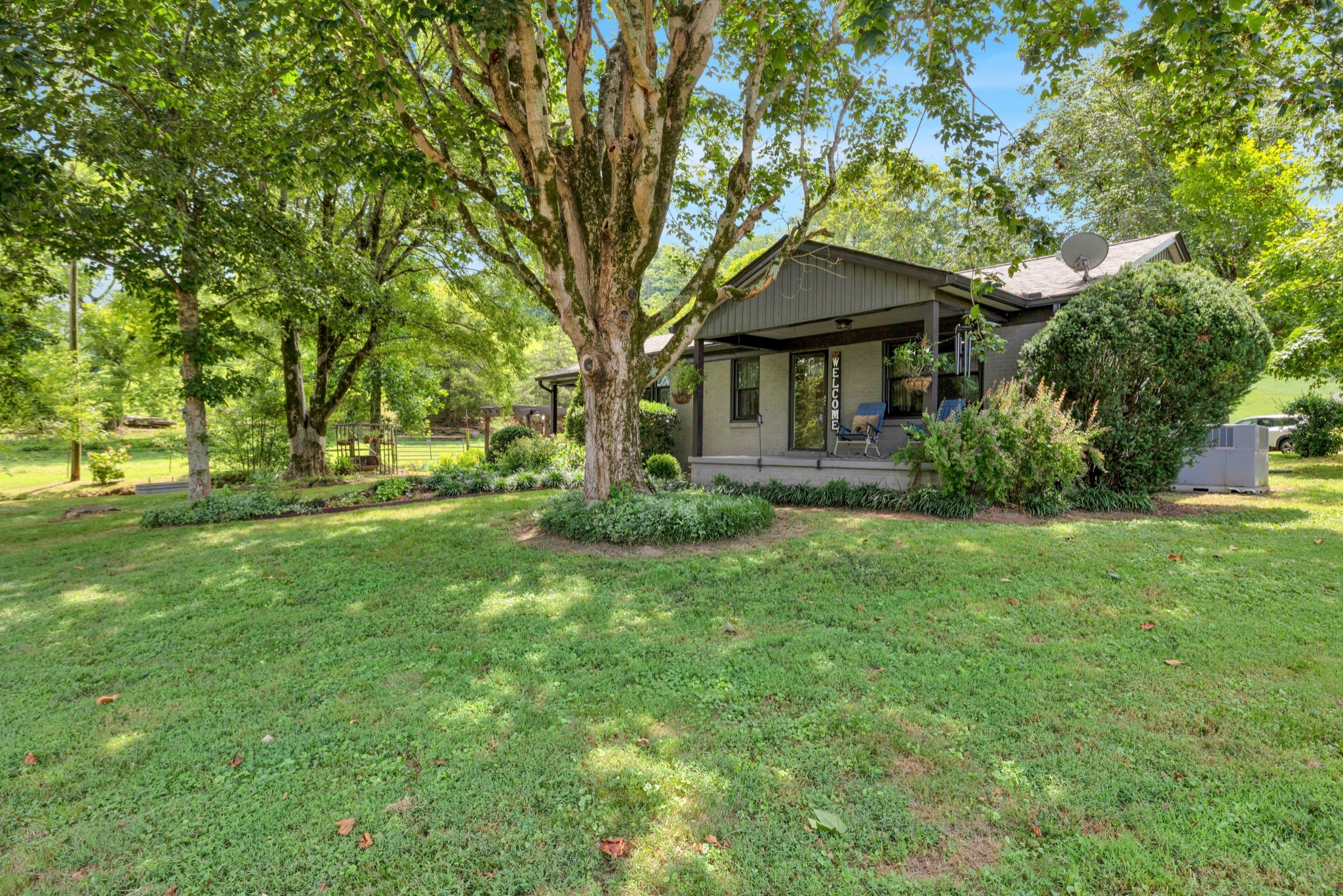 15085 Columbia Hwy