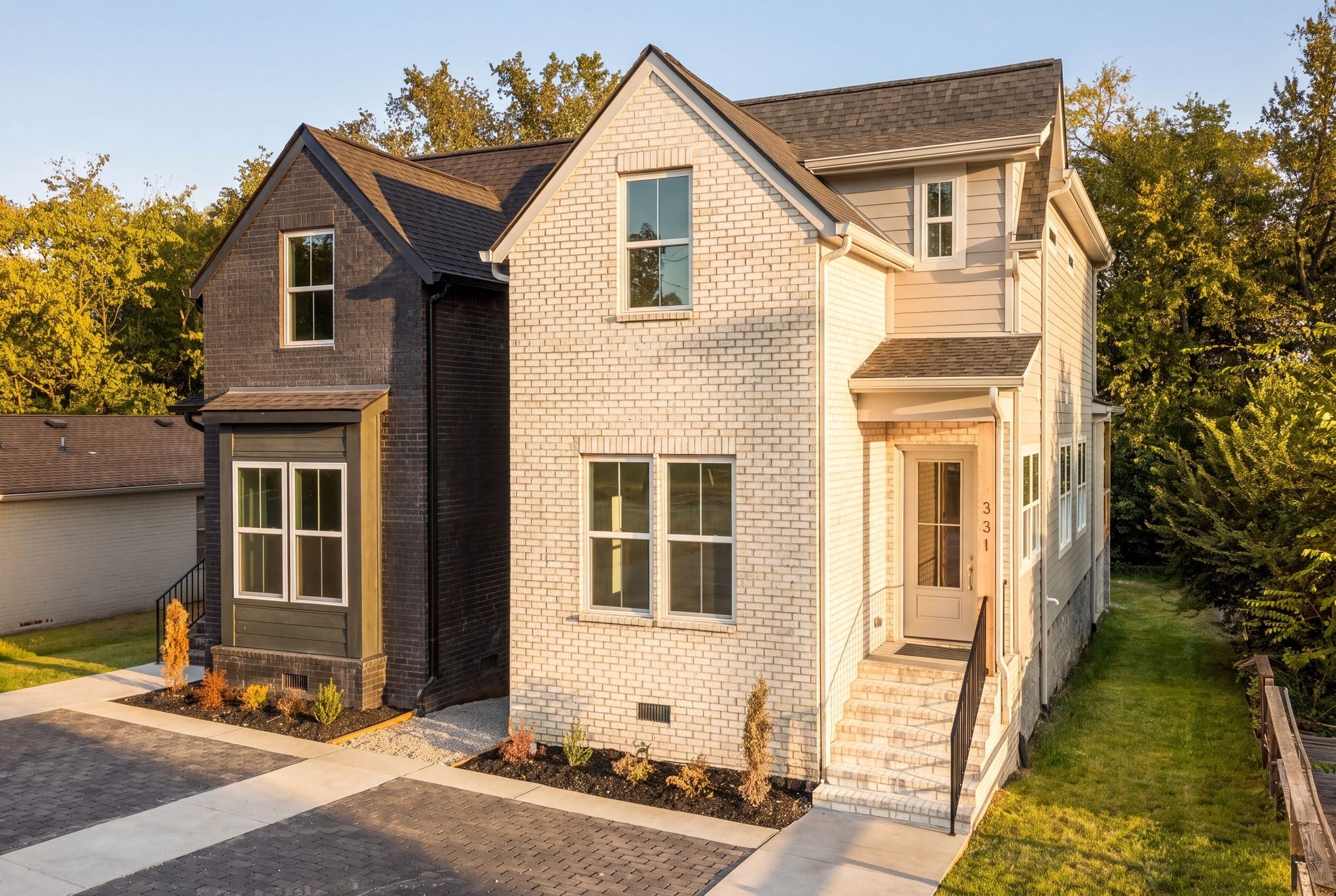 3-bed listing at 331 Queen Ave, Nashville