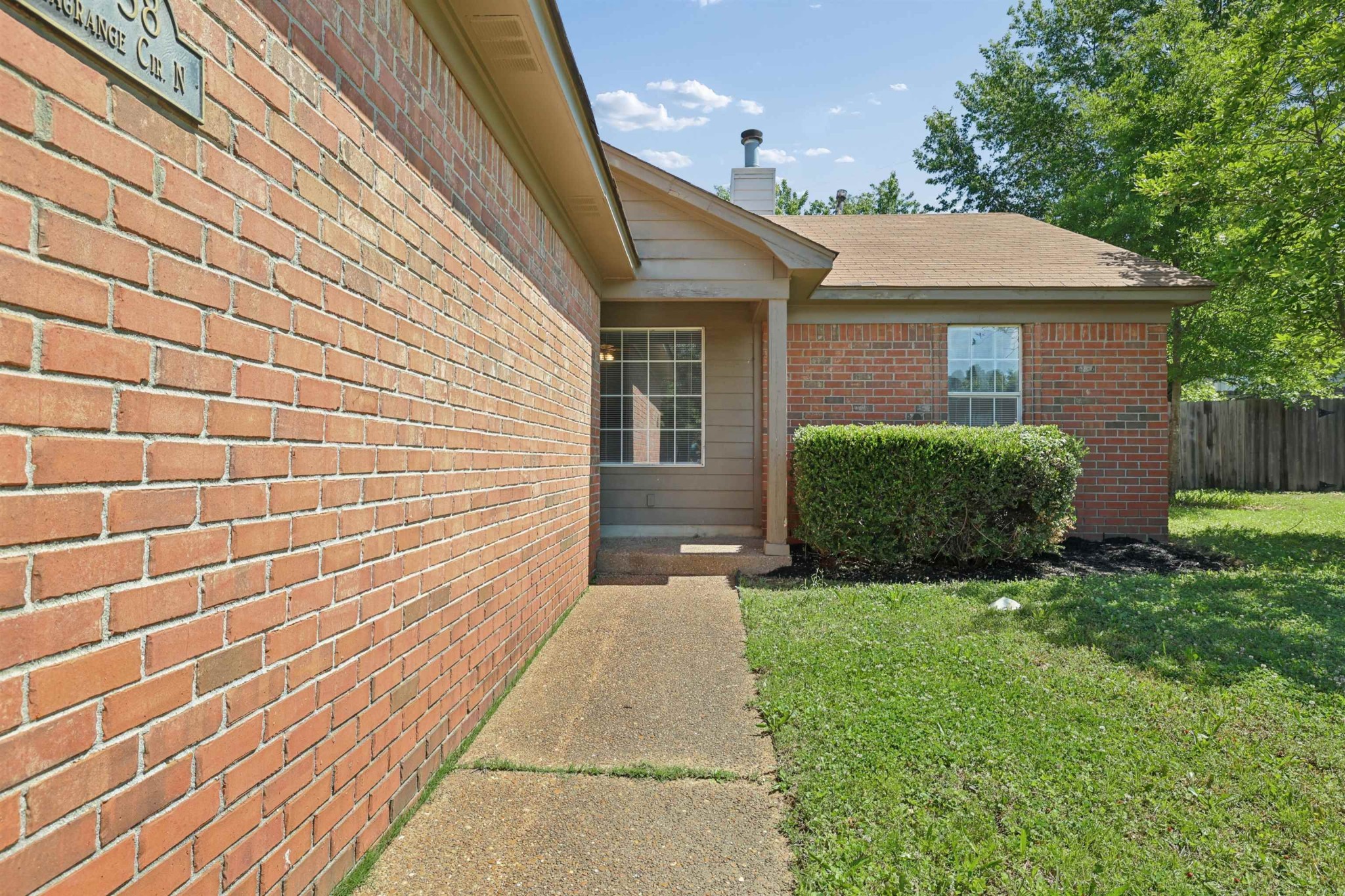 6958 LAGRANGE CIR