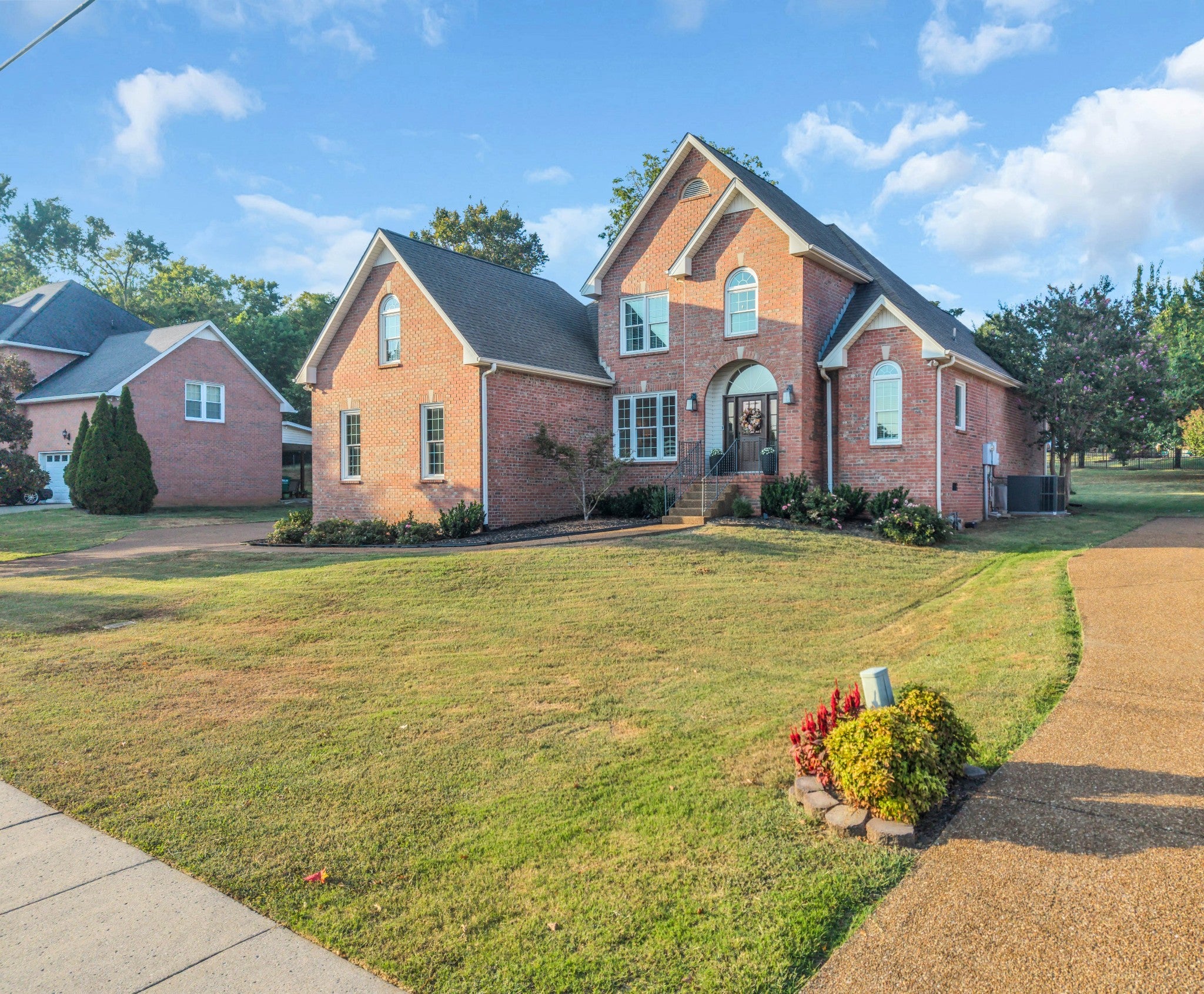 154 Wyncrest Way