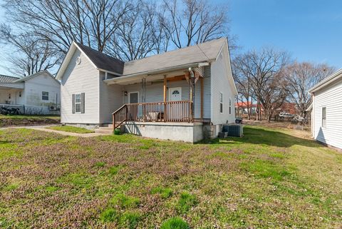 1510 S Main Street Columbia TN 38401