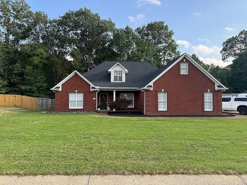 30 Brookhollow Cv Jackson TN 38305