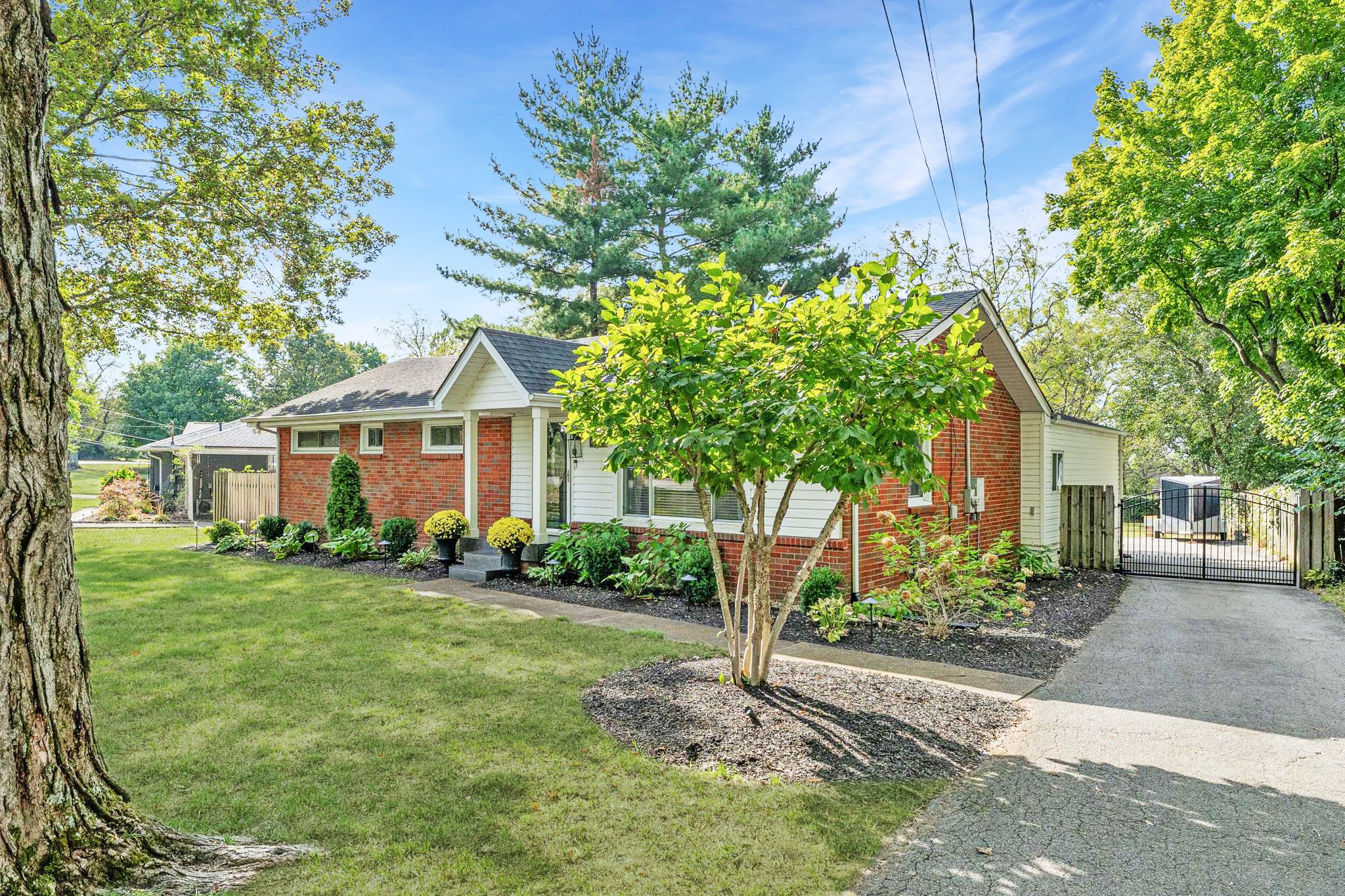 3017 Windemere Cir