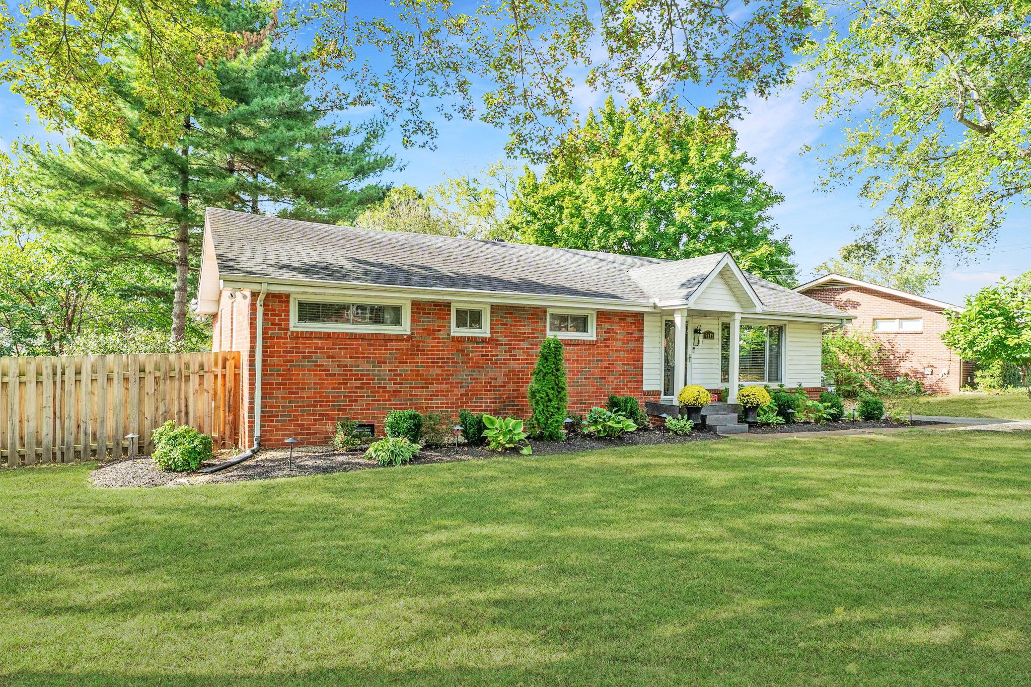 3017 Windemere Cir