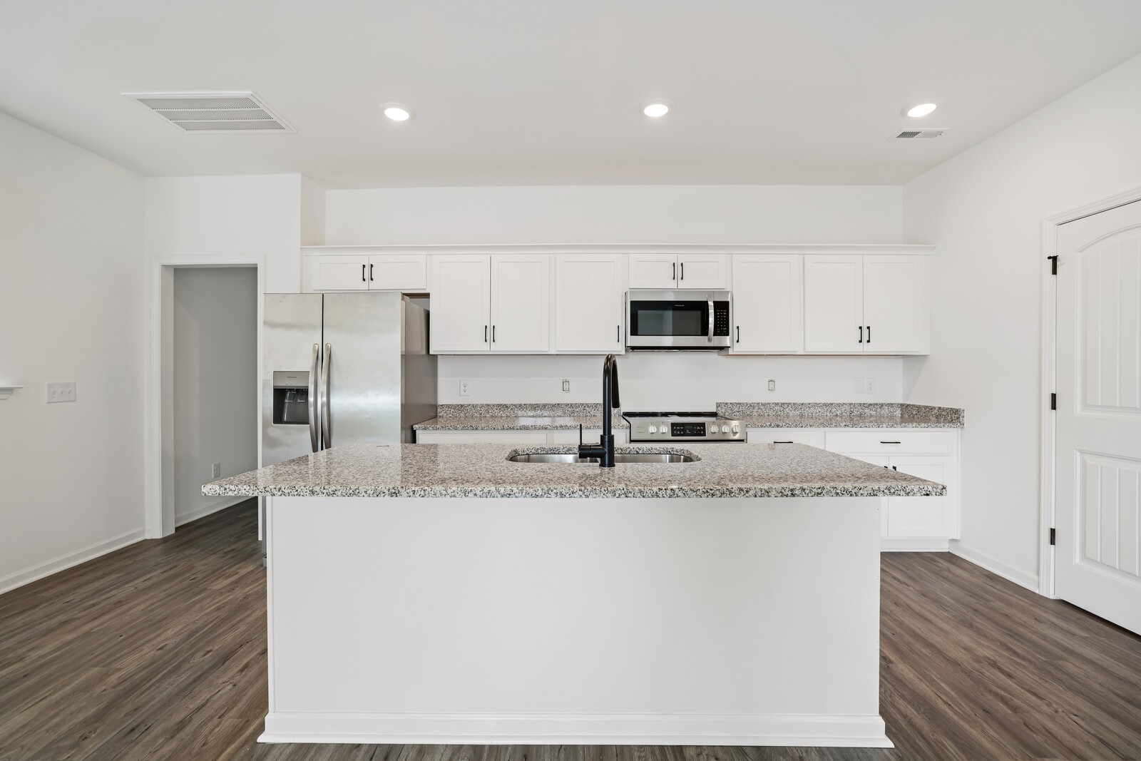 2656 Lakevilla Dr 3