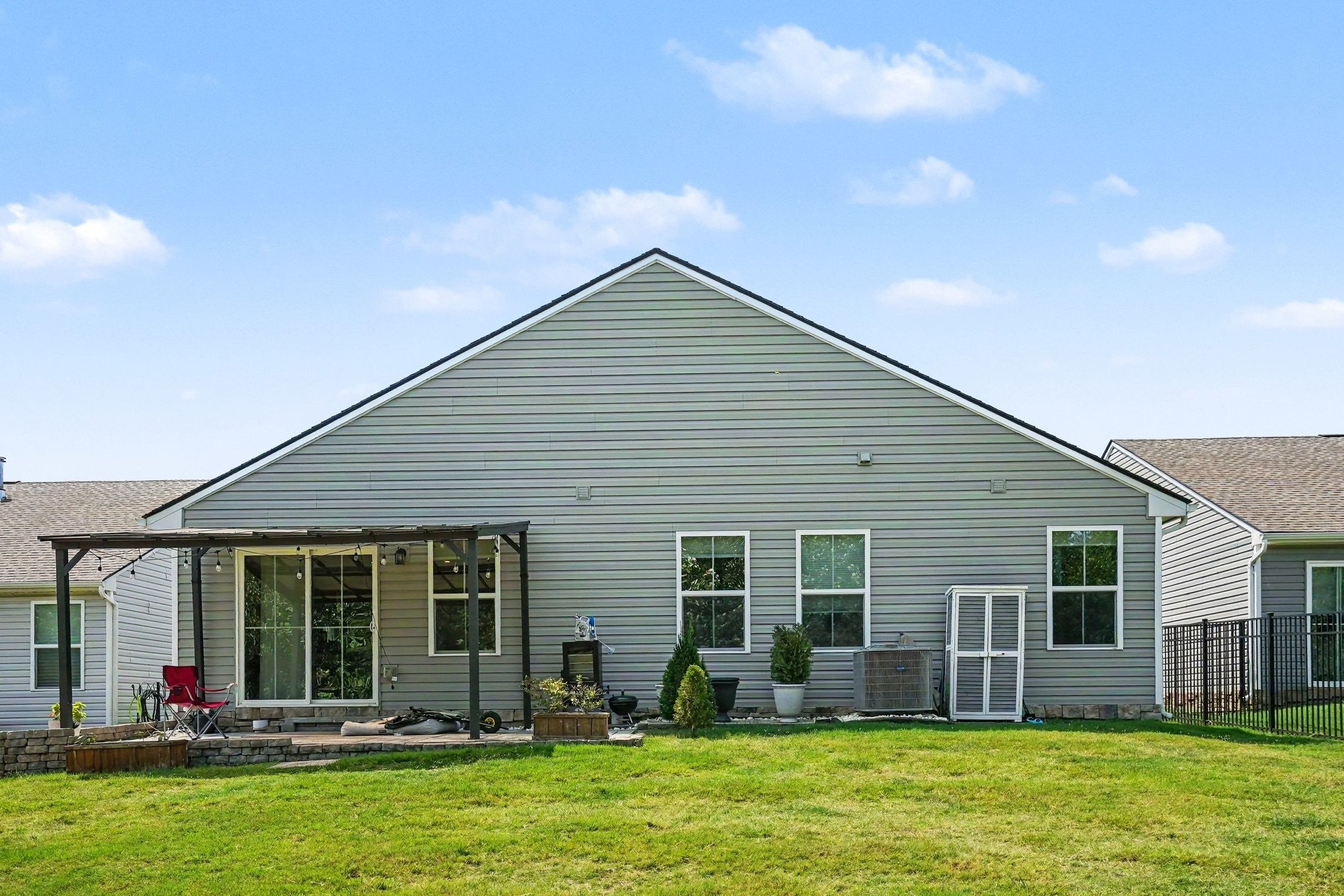 831 Wilkinson Ln