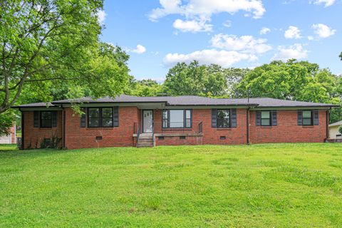 3240 Knobview Dr Nashville TN 37214