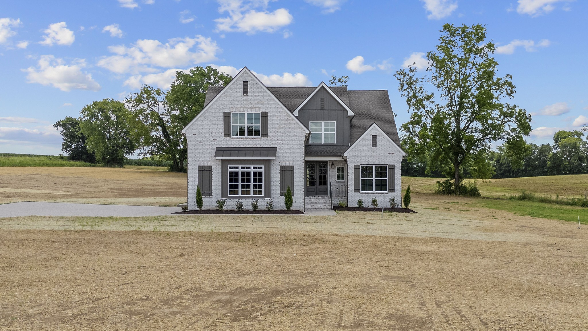 482 Greenfield Ln #2
