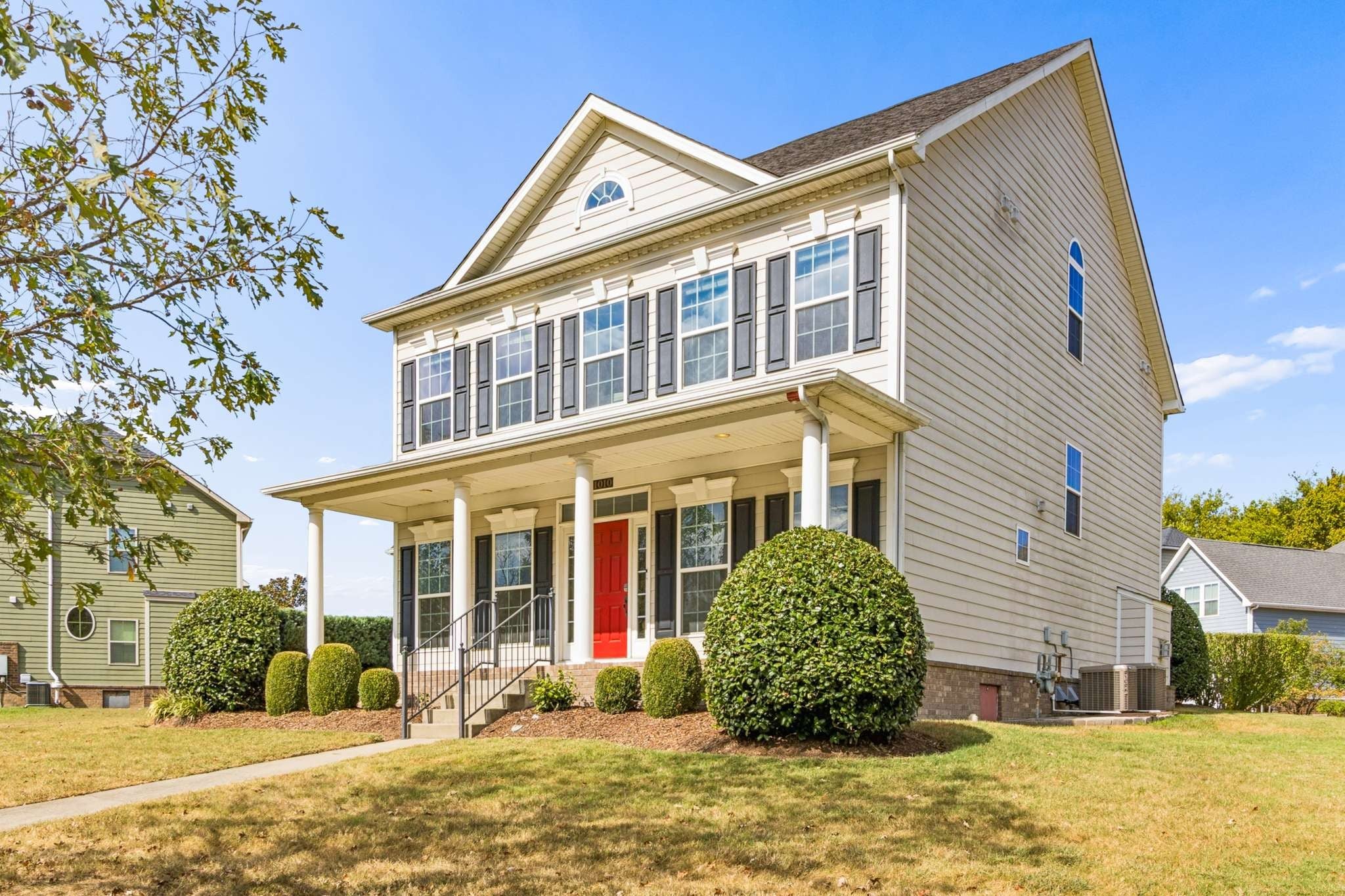 1010 Shallow Stream Ln