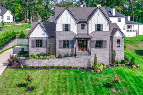 1596 Eastwood Dr Brentwood TN 37027