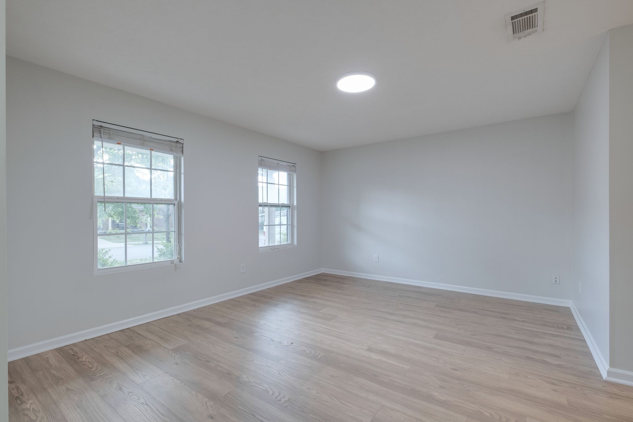 1053 Gannett Rd