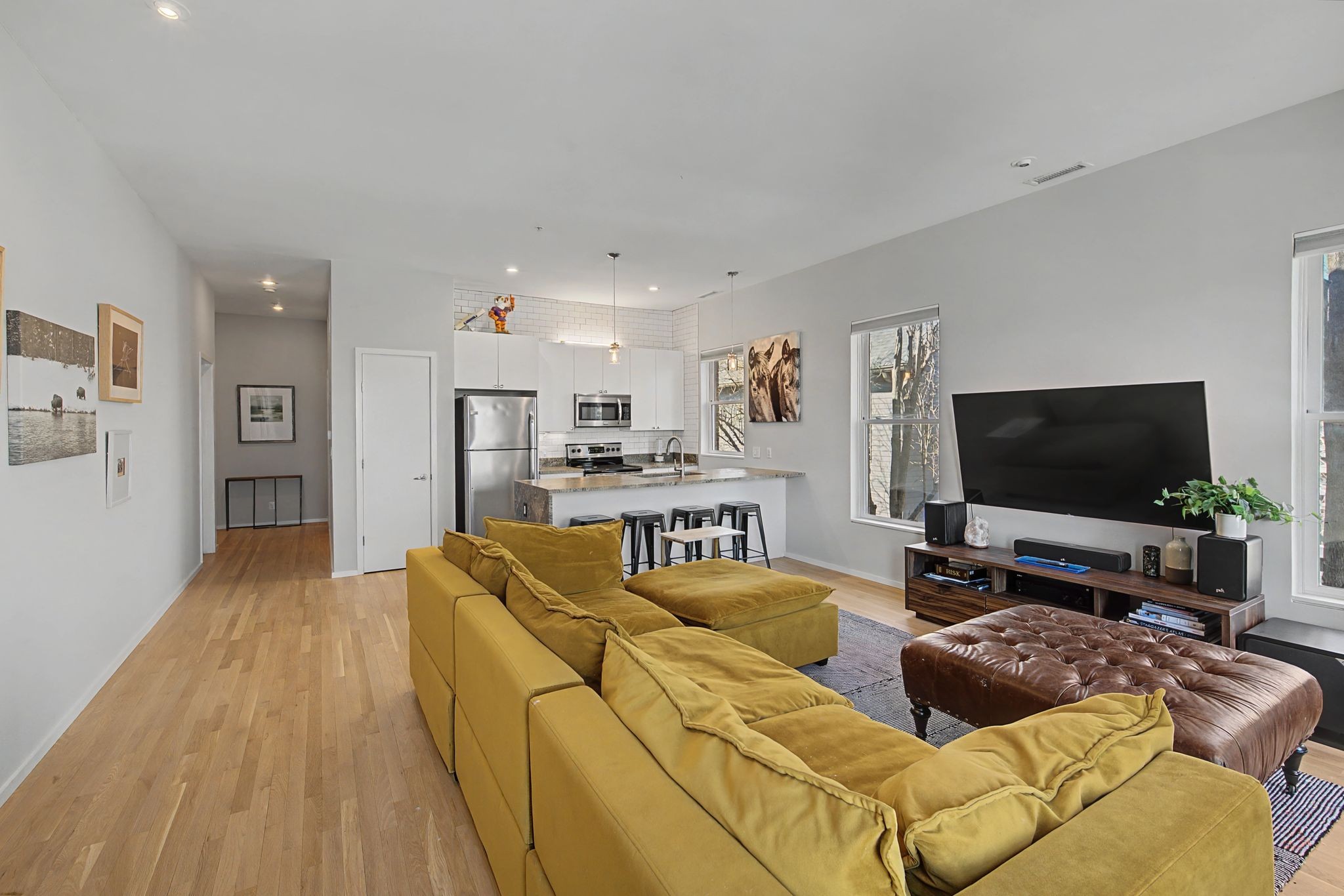 1200 5th Avenue N 414