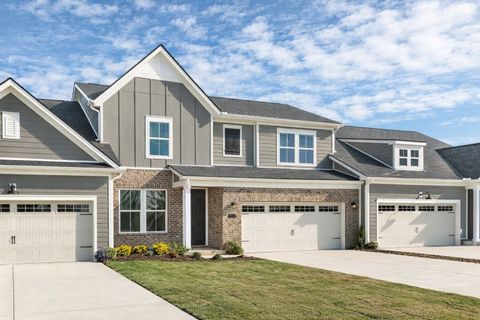 Photo of 2323 Audubon Ln #GTR066, Murfreesboro, TN 37128 (MLS # 3213410)