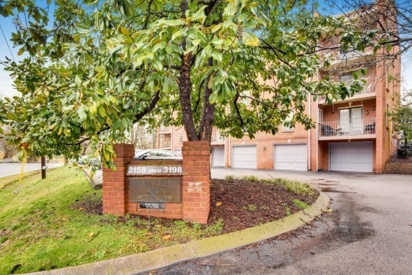 2.0-bed rental at 3198 Hillsboro Pike