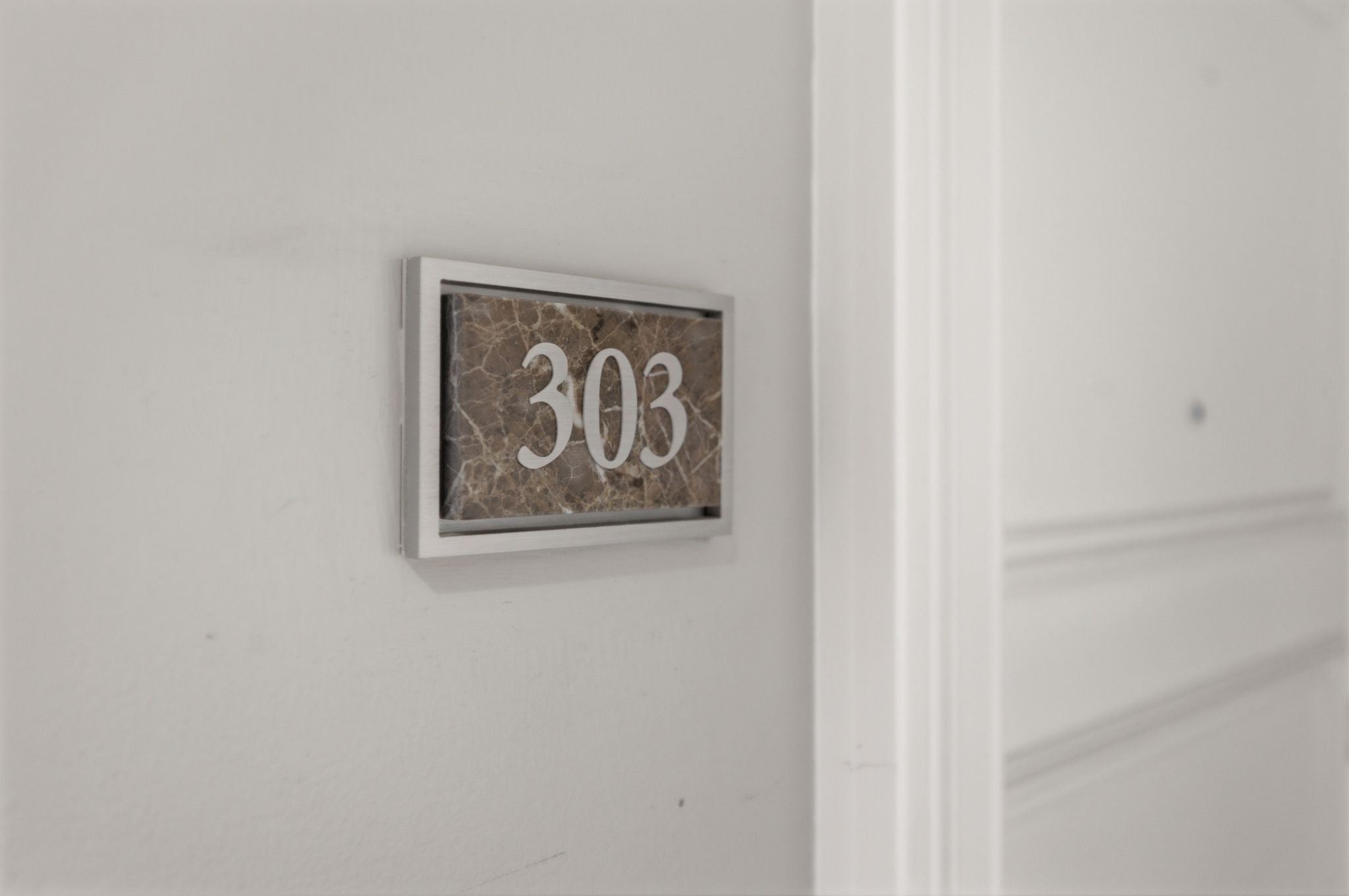 110 31st Ave N 303, Nashville TN 37203 2-bed condo, photo 4 of 48