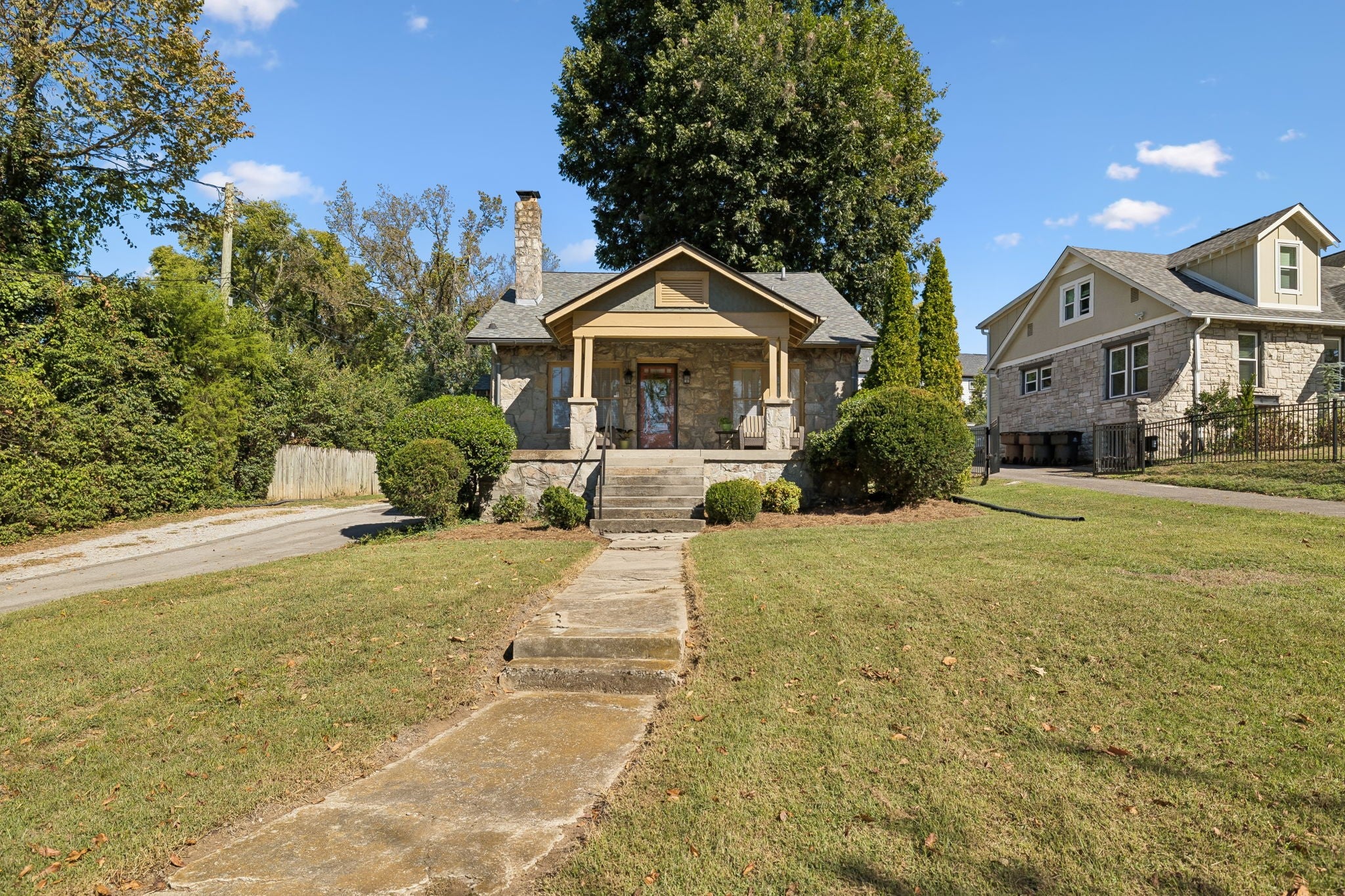 listing at 2520 Sharondale Dr, Nashville