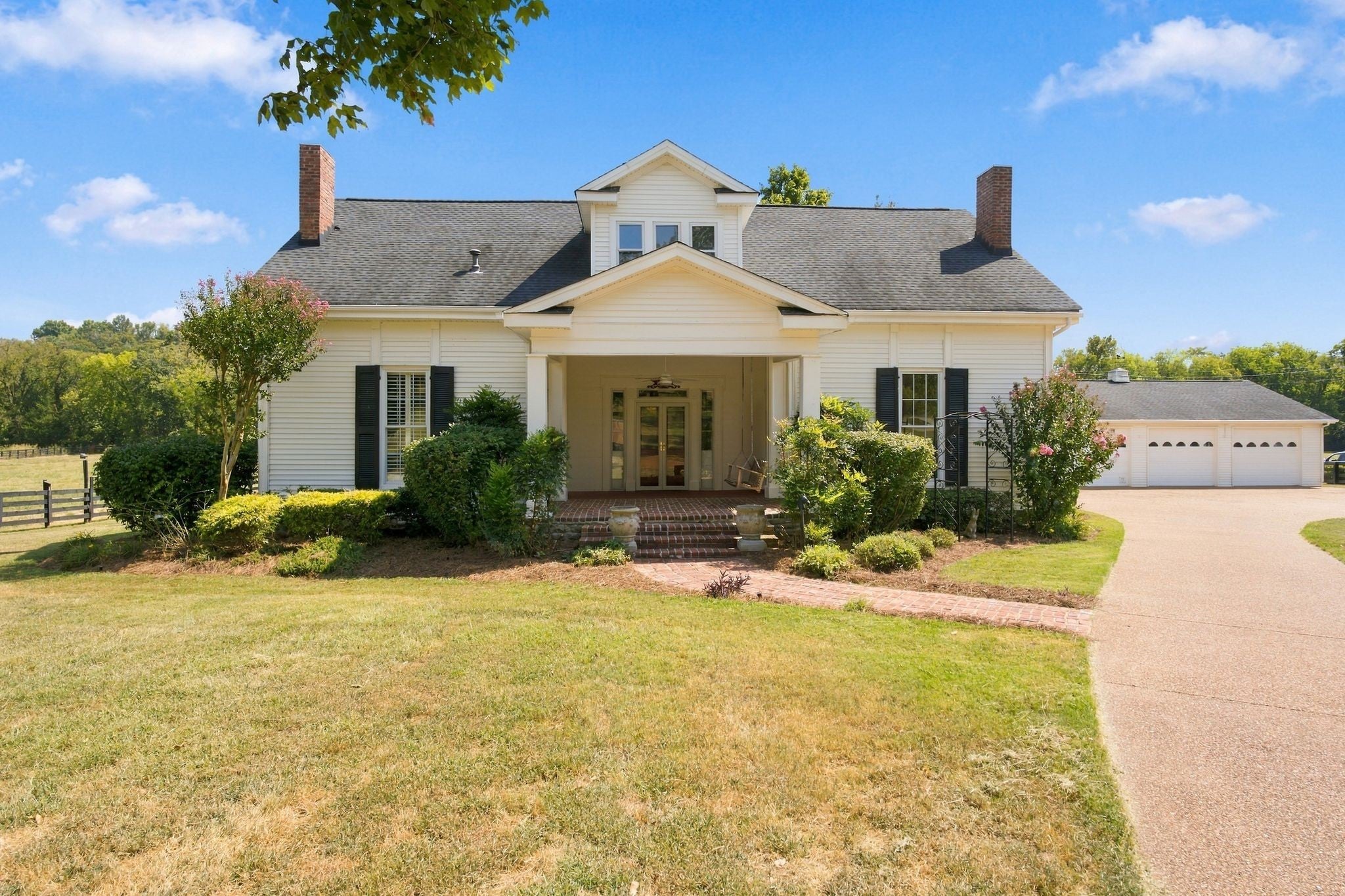 3-bed home for sale in College Grove, TN 37046, 8954 Horton Hwy 8954 Horton Hwy, College Grove TN 37046 3-bed home, photo 2 of 55
