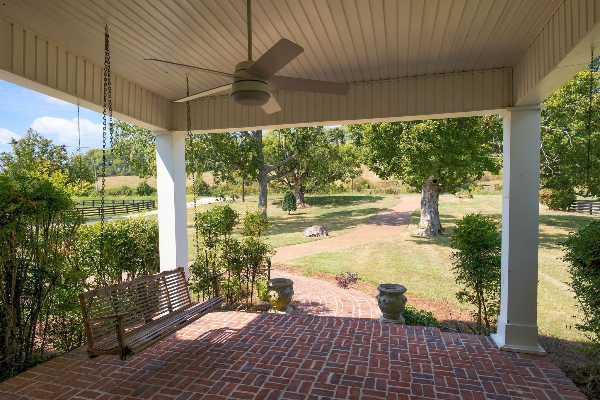 3-bed home for sale in College Grove, TN 37046, 8954 Horton Hwy 8954 Horton Hwy, College Grove TN 37046 3-bed home, photo 4 of 55