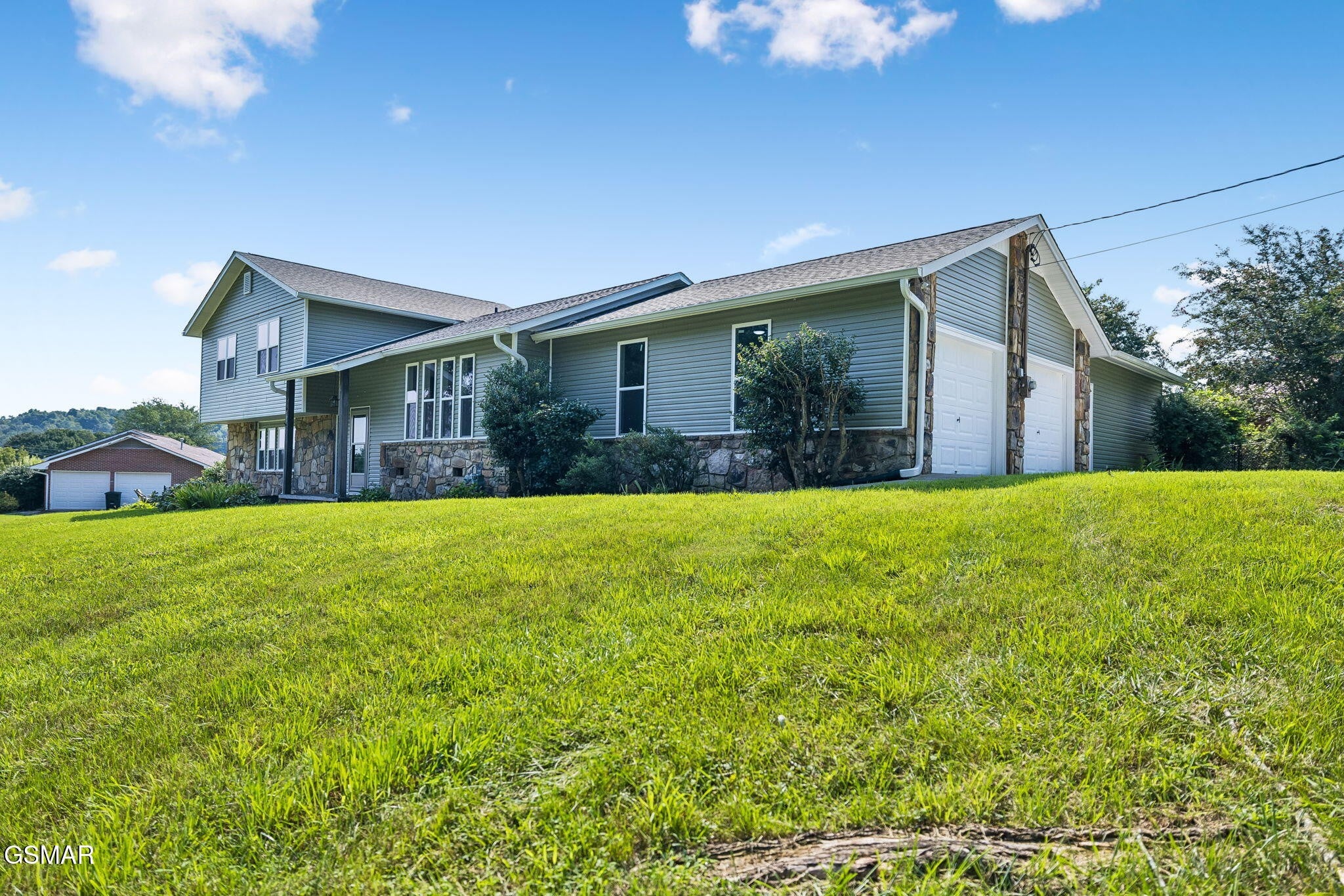 213 Chapman Overlook Drive