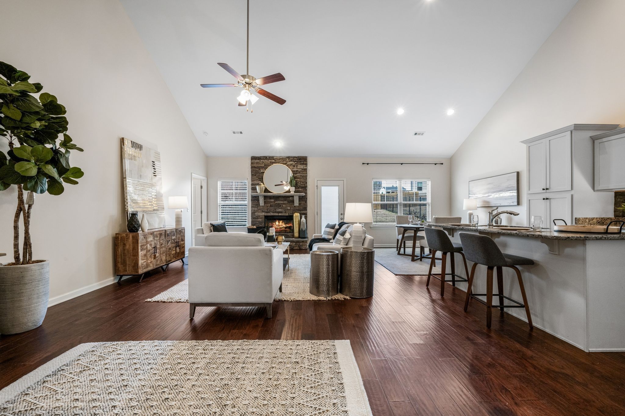 7504 Beechnut Way