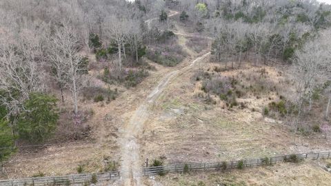 1320 McElroy Rd Readyville TN 37149