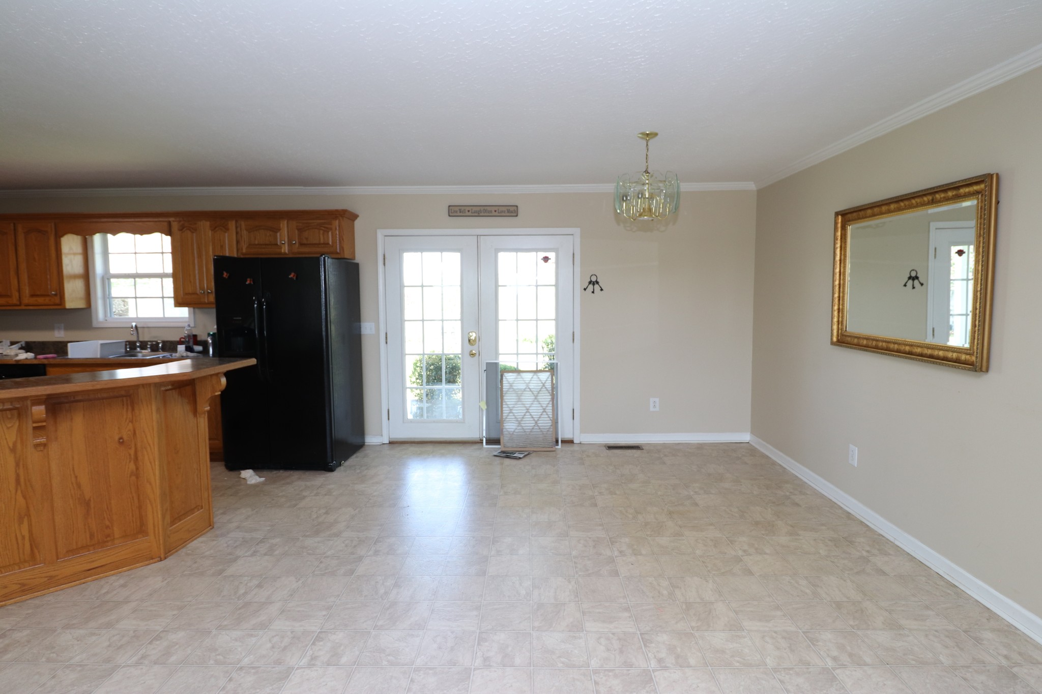 560 River Front Estates Ln