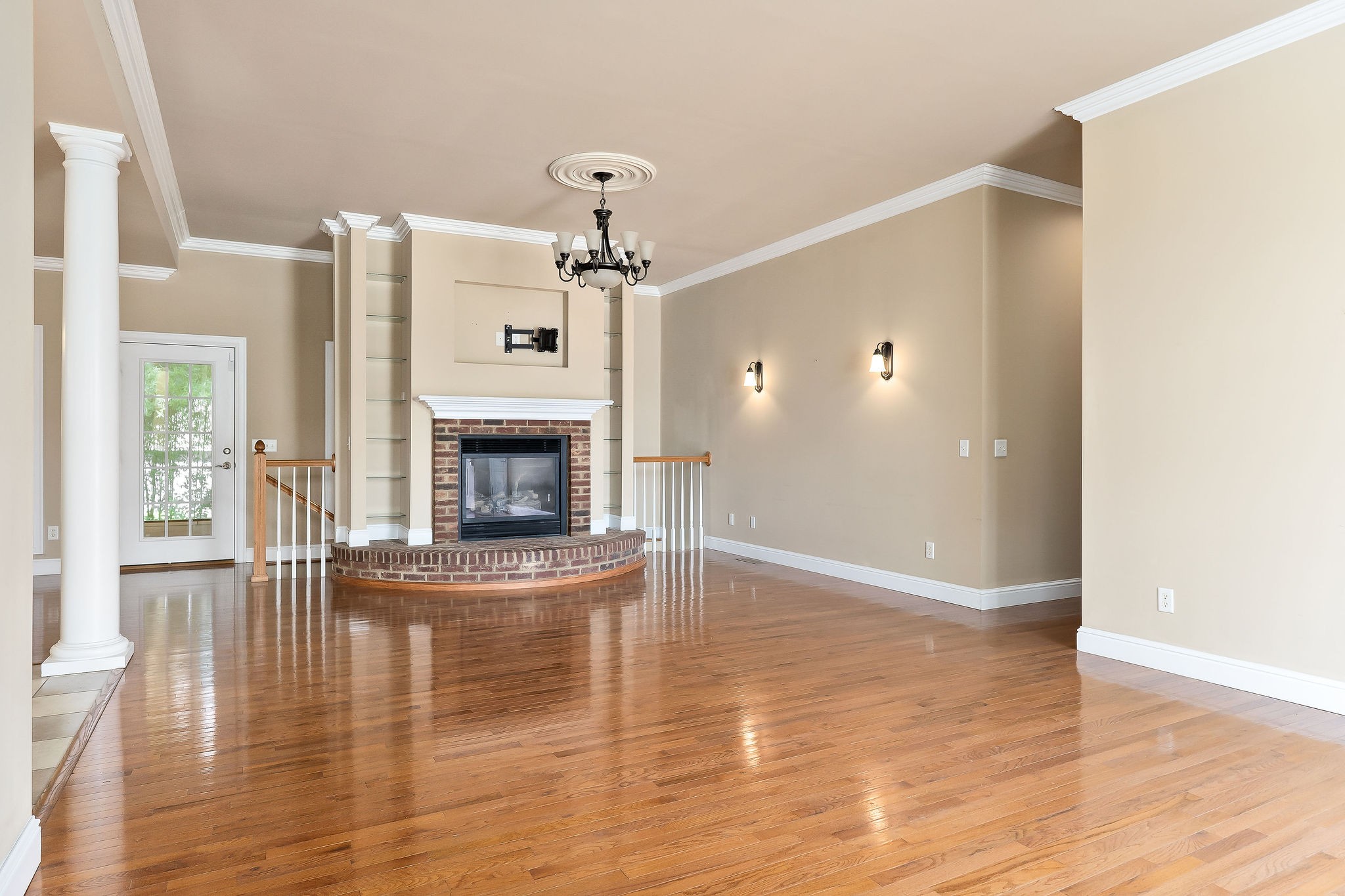 2108 Boxwood Cir