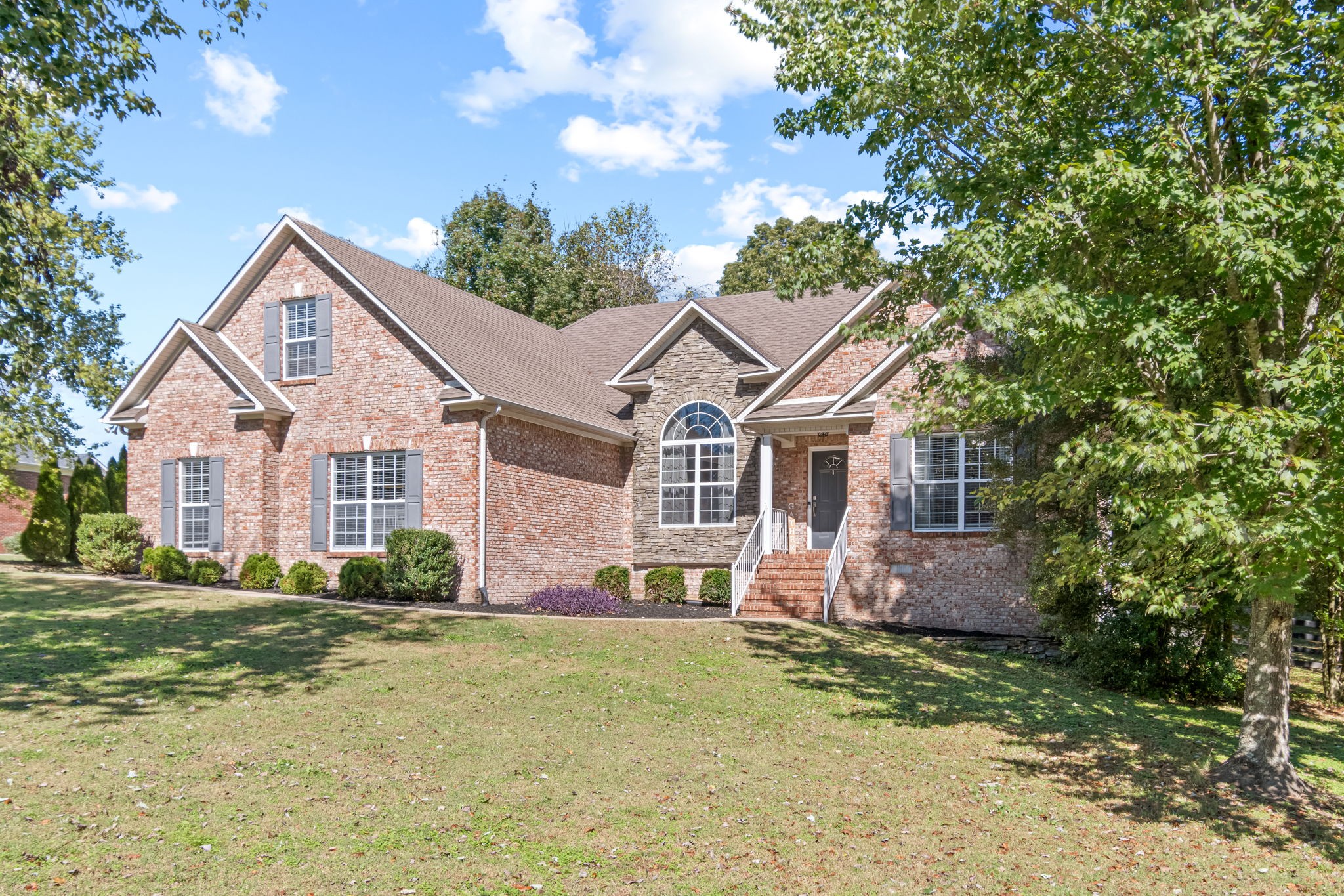 713 Pleasant View Dr