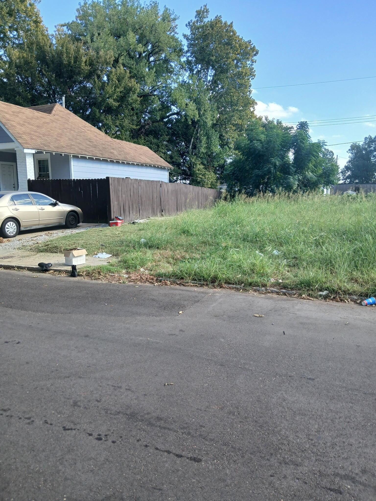 0 S WILLETT ST
