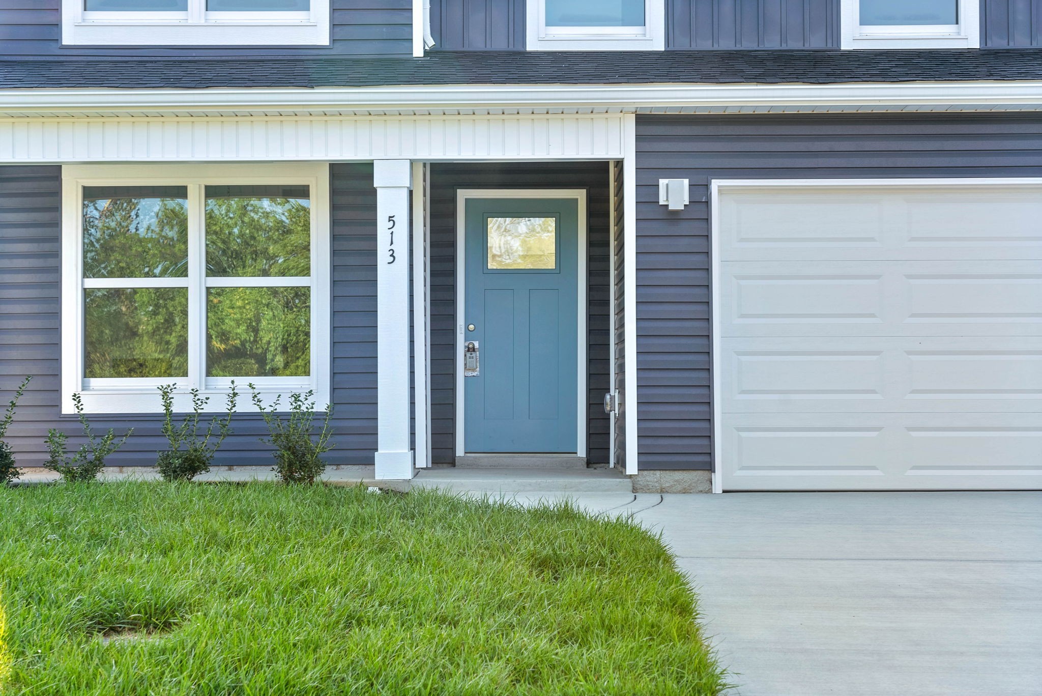 2804 Brewster Dr