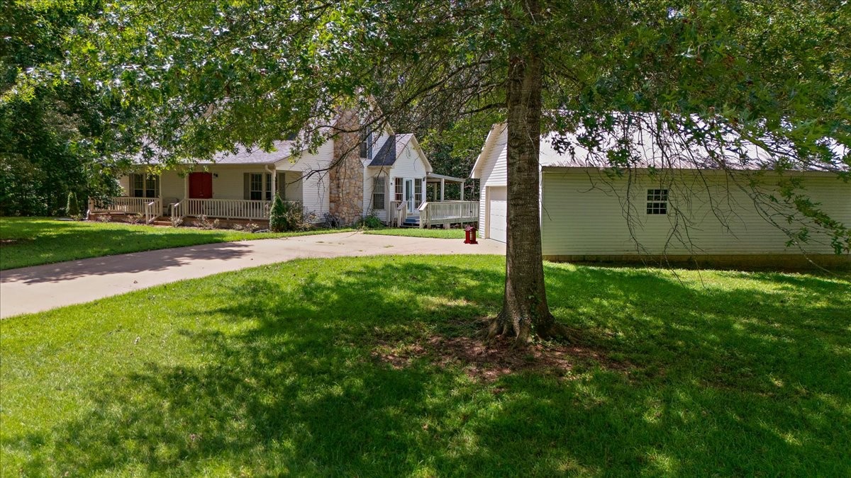 108 W Cliff Dr