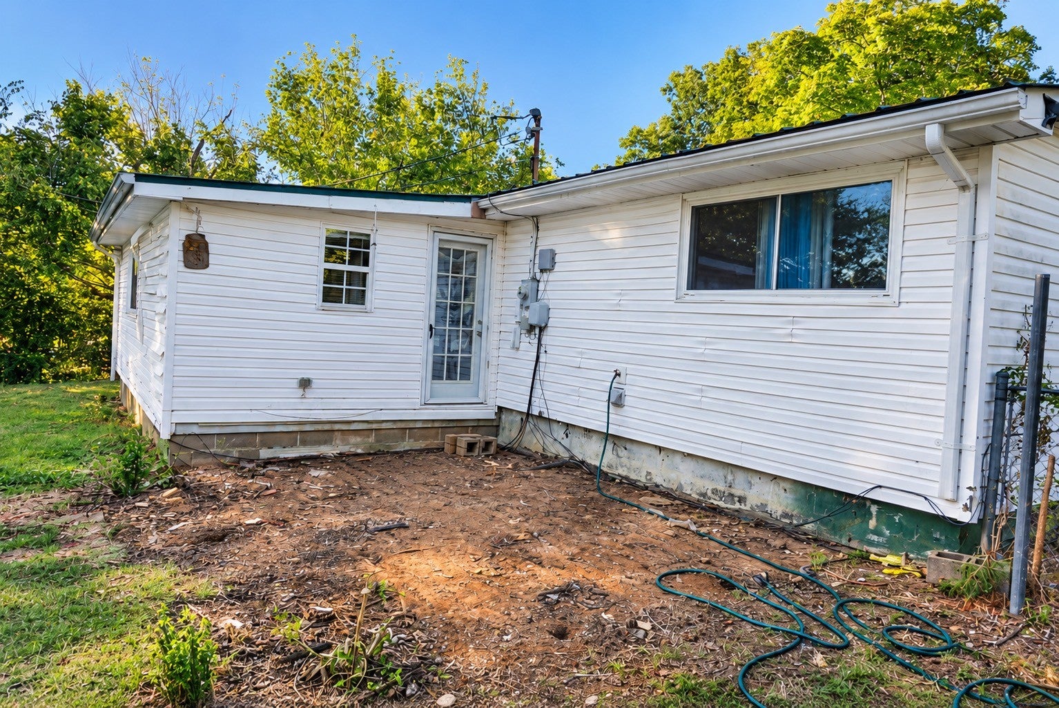 226 George Bates Rd