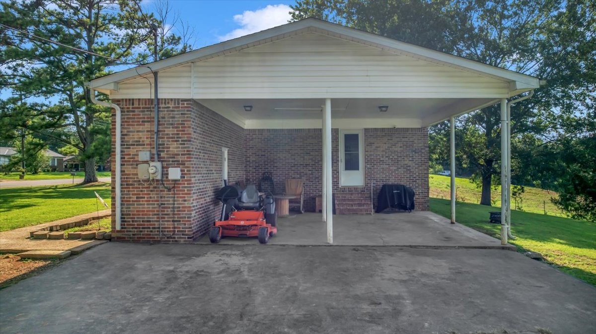 1660 Vales Mill Rd