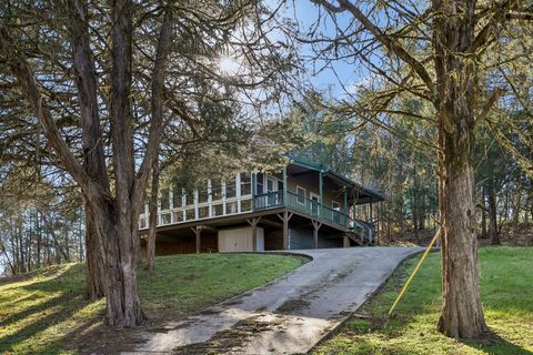 252 Rarick Ln Gainesboro TN 38562