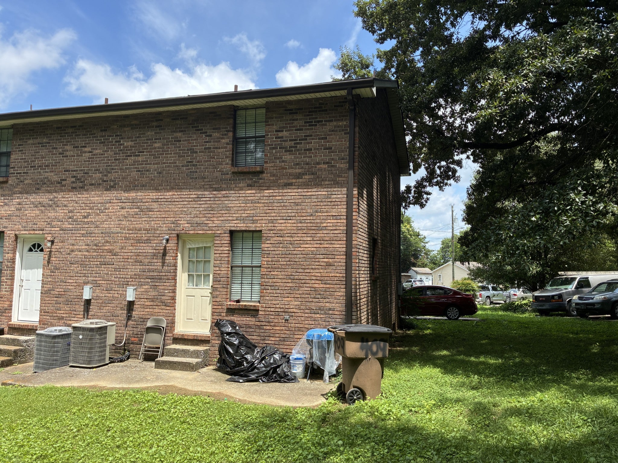 409 Derrick Ct