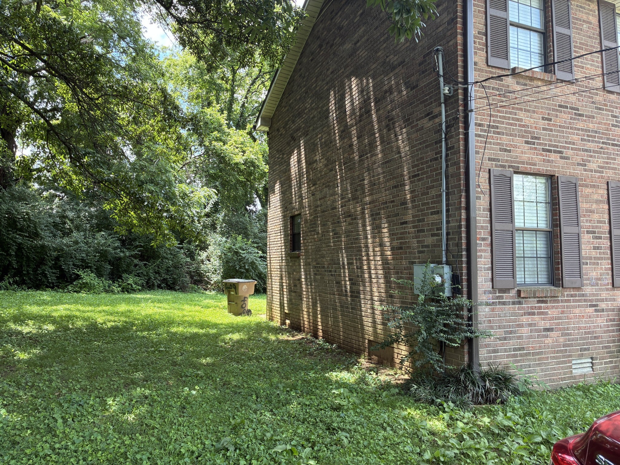 409 Derrick Ct