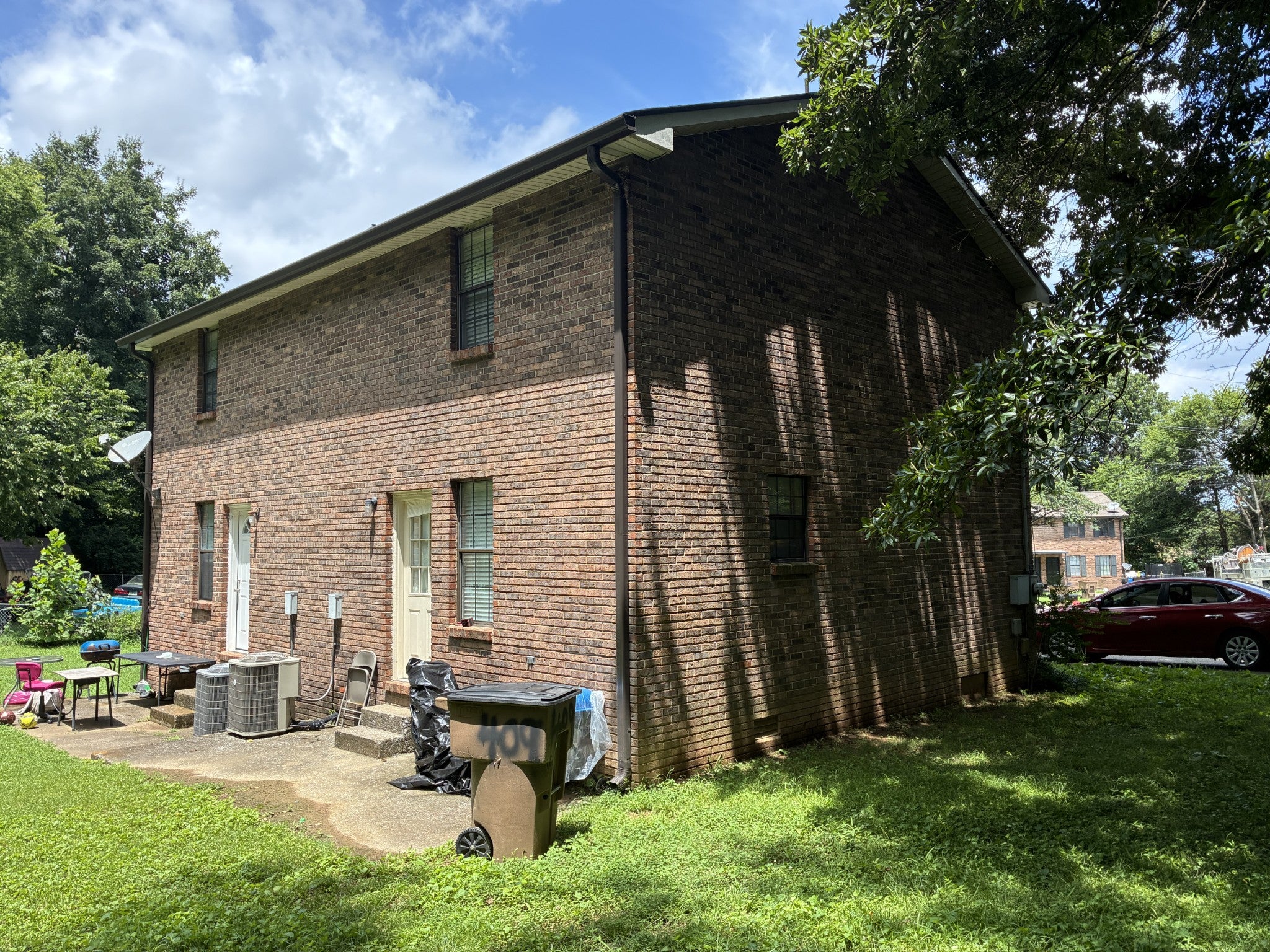409 Derrick Ct