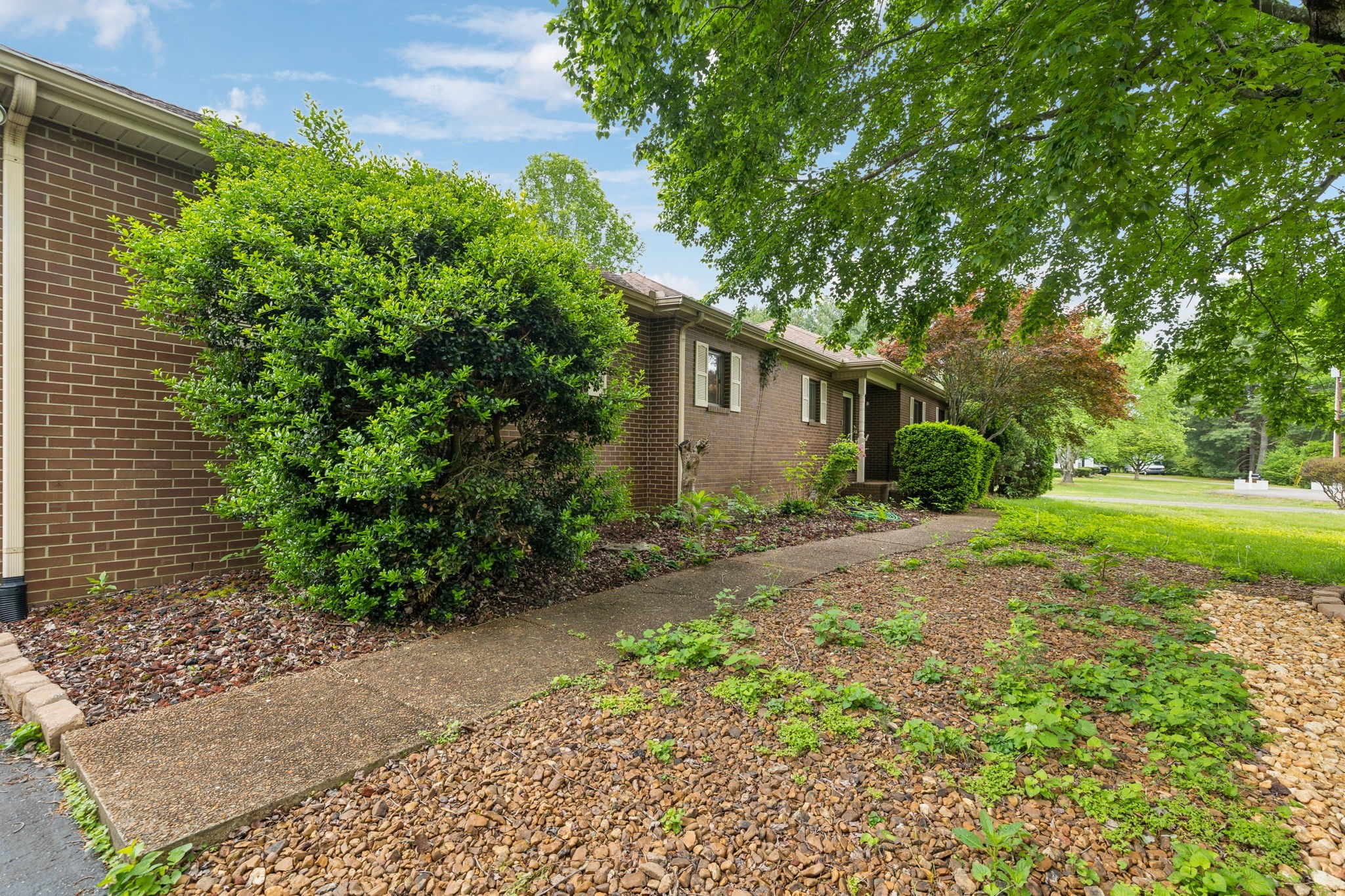 2261 High Meadow Dr