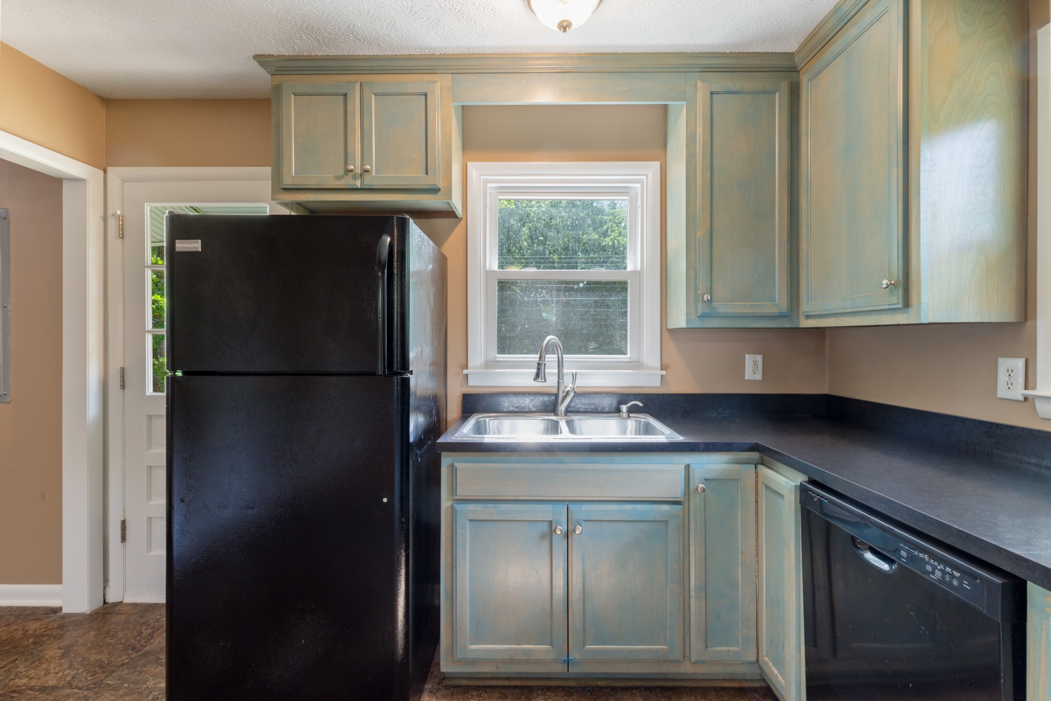 1615 New Dry Hollow Rd