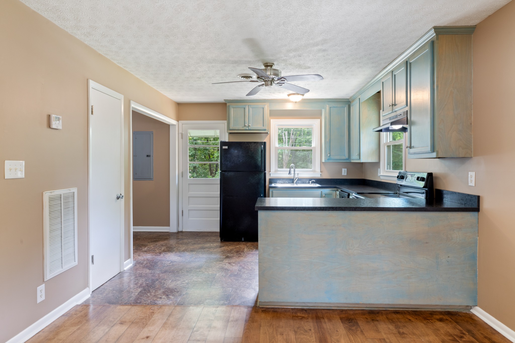 1615 New Dry Hollow Rd