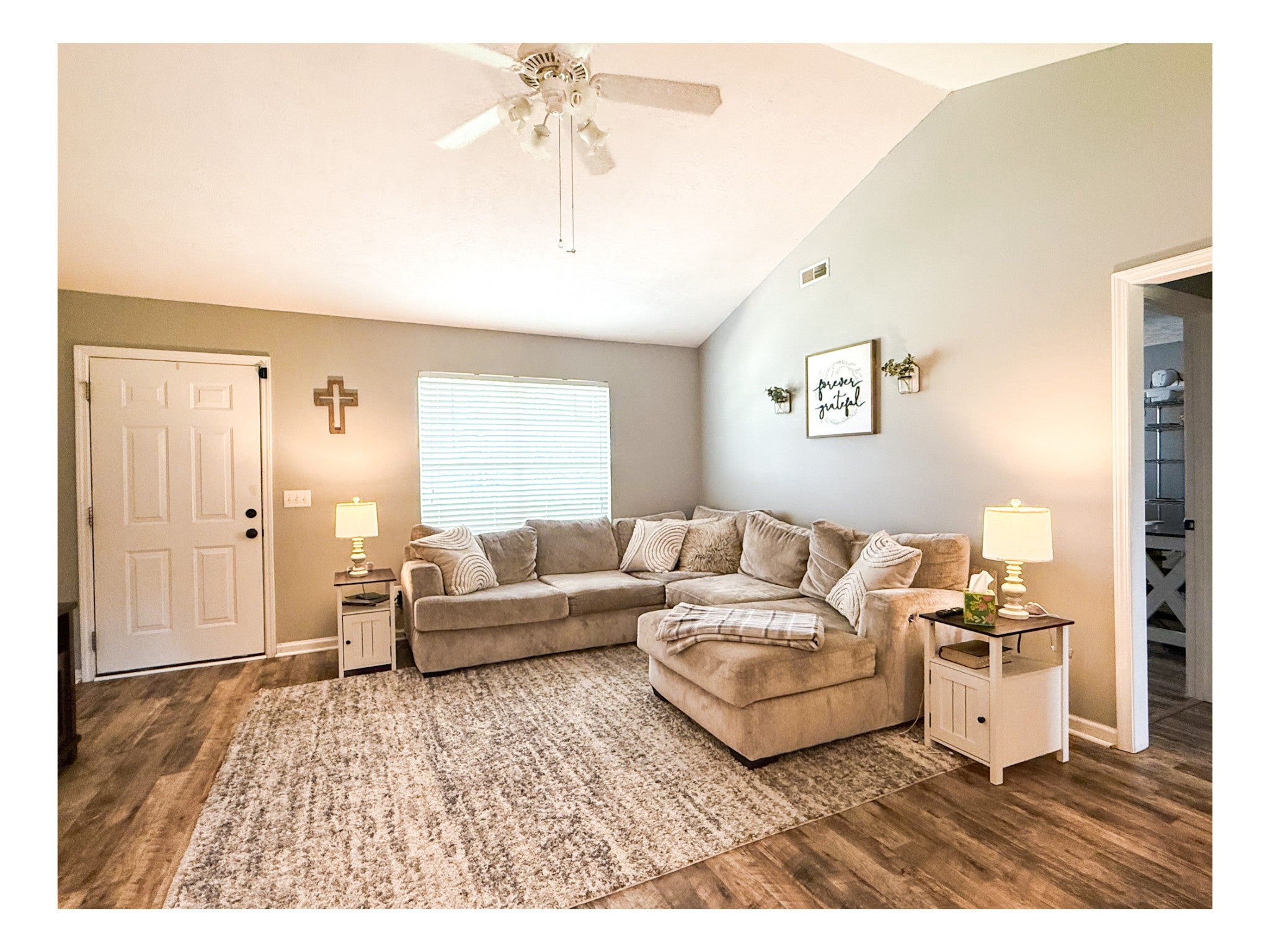 1109 Auldridge Dr