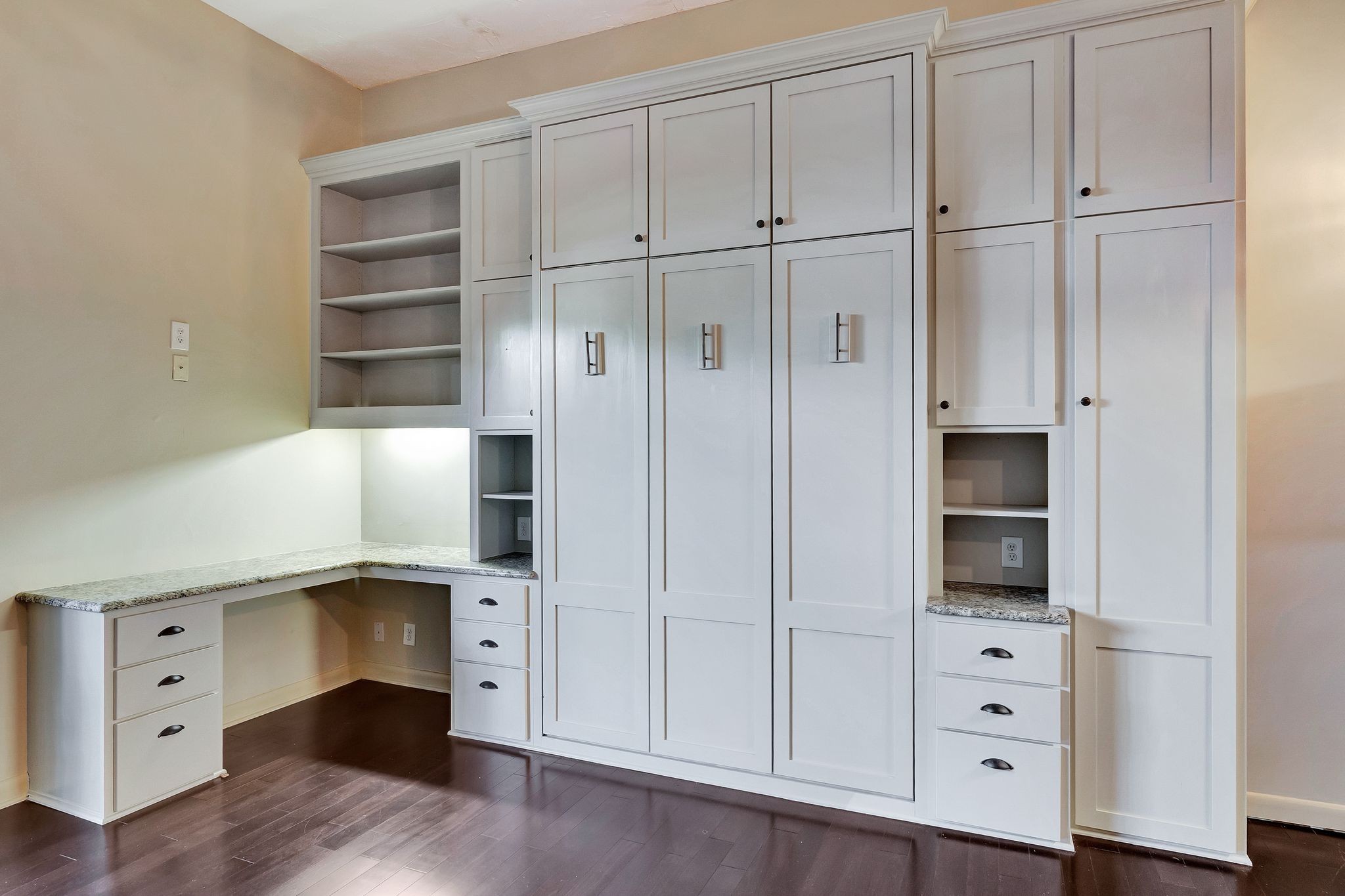 Middle Tennessee Properties 4 4215 Harding Pike 106