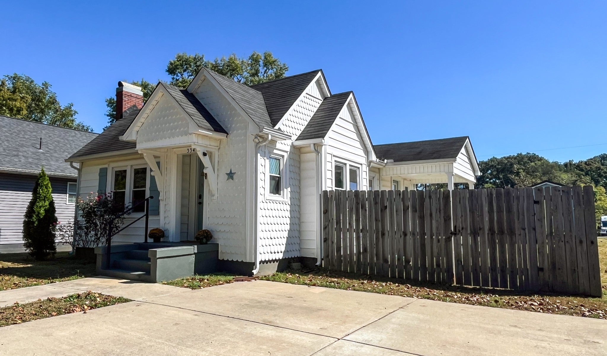 334 Nixon Ave